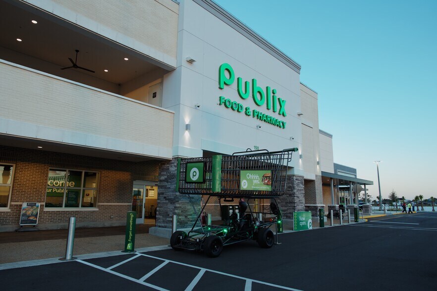 Malabar Road NW, Palm Bay, FL à louer - Photo du bâtiment - Image 2 de 6