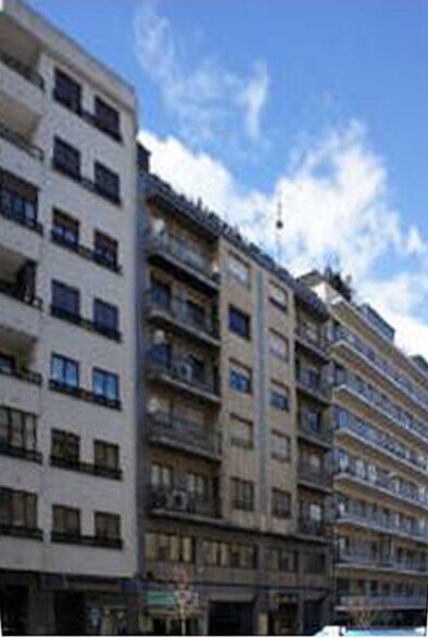 Immeuble residentiel dans Salamanca, Salamanca à vendre - Photo du bâtiment - Image 2 de 2