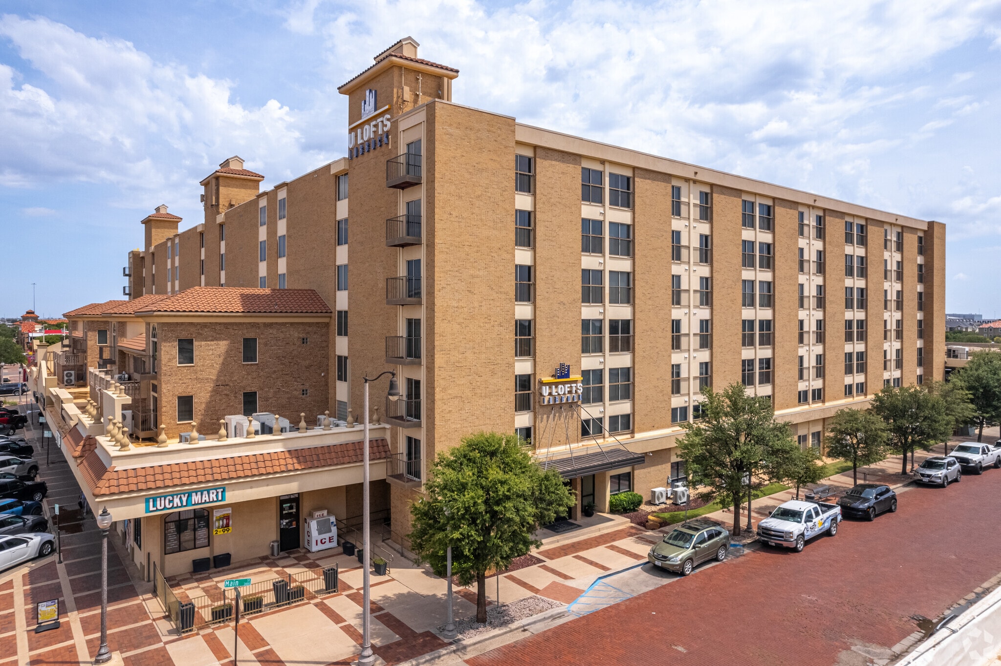 1001 University Ave, Lubbock, TX à louer Photo principale- Image 1 de 40
