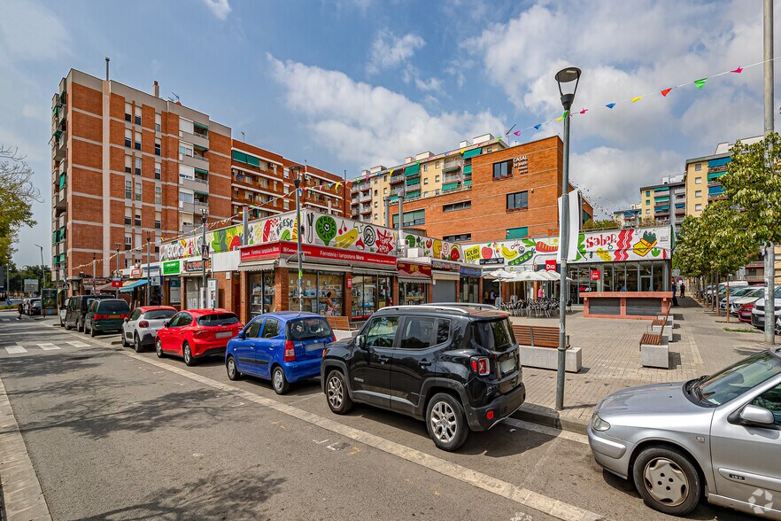Carrer de Pau Casals, 5, Sant Boi de Llobregat, Barcelona à vendre - Photo du bâtiment - Image 3 de 3