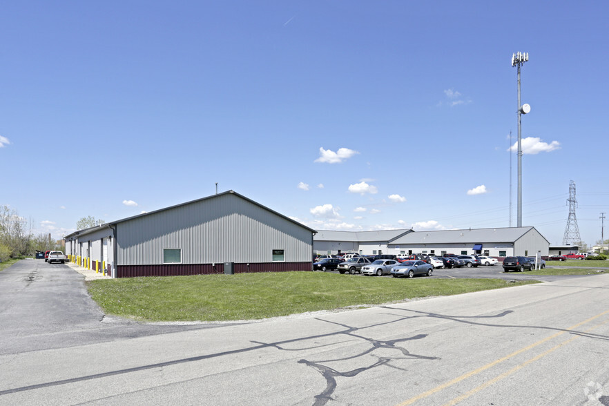 8762 Louisiana St, Merrillville, IN for lease - Building Photo - Image 1 of 4