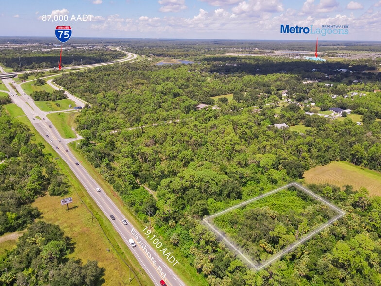 9461 Bayshore Rd, North Fort Myers, FL for lease - Building Photo - Image 2 of 5
