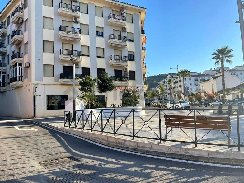Retail in Antequera, Málaga for lease - Building Photo - Image 1 of 6