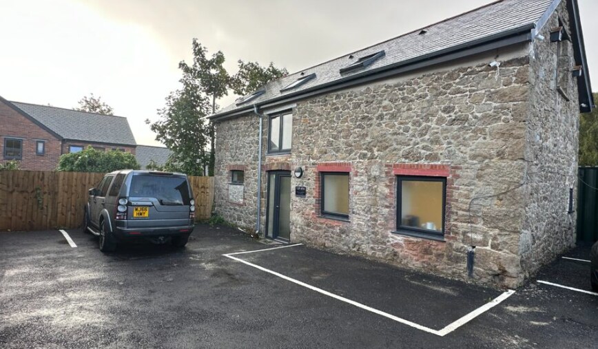 Pottery Rd, Newton Abbot à louer Photo du bâtiment- Image 1 de 7