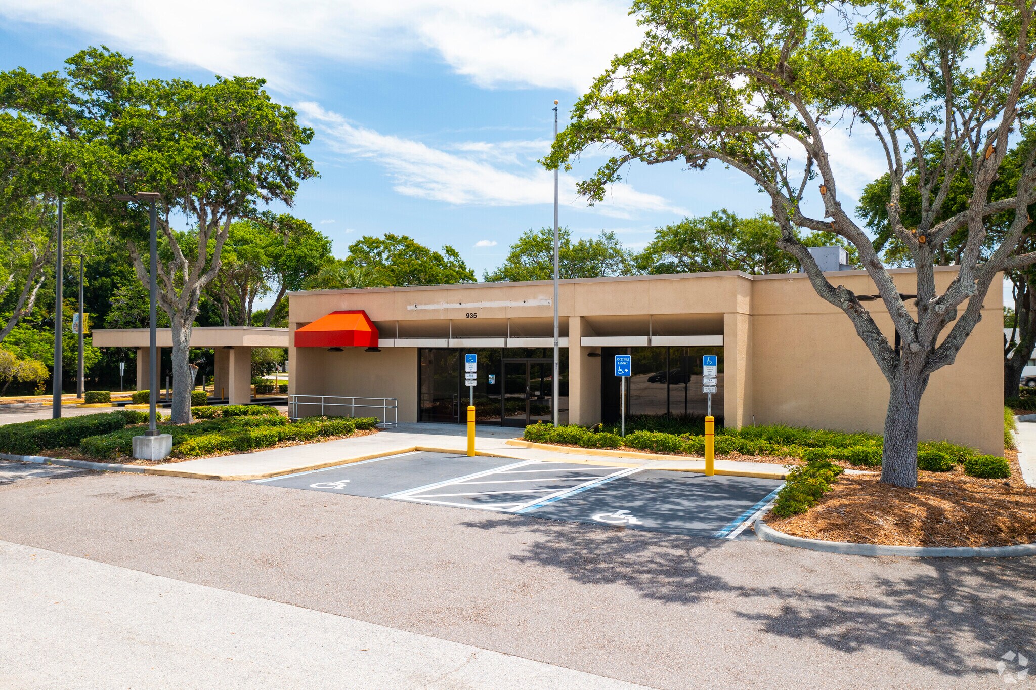 935 Beneva Rd N, Sarasota, FL à louer Photo principale- Image 1 de 8