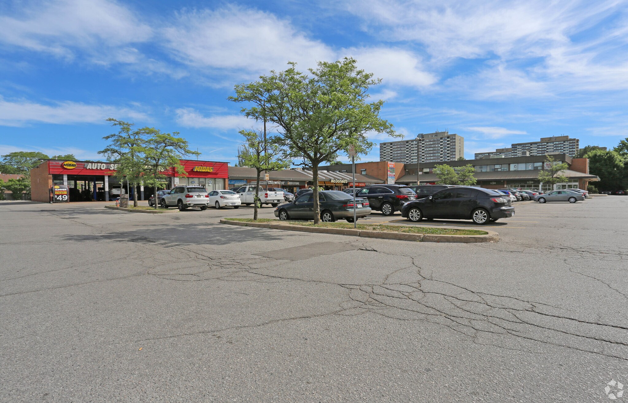 2930-2948 Finch Ave E, Toronto, ON à vendre Photo principale- Image 1 de 1