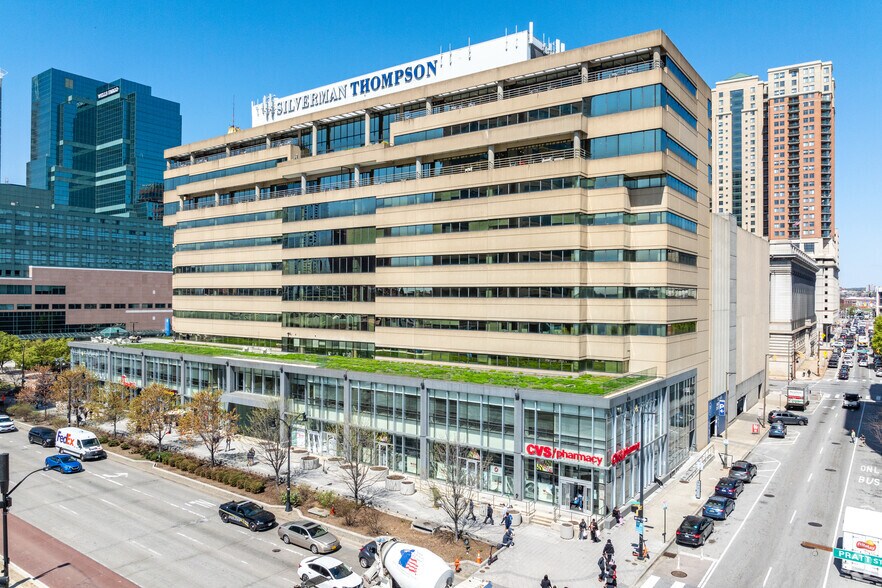 400 E Pratt St, Baltimore, MD à louer - Photo du bâtiment - Image 1 de 13