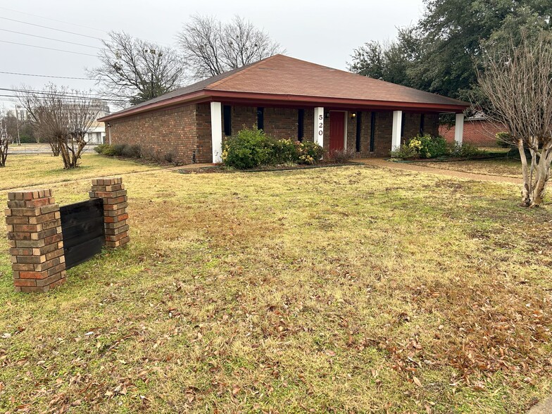 520 Texas Blvd, Texarkana, TX à vendre - Photo du bâtiment - Image 1 de 4