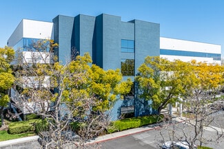 Plus de détails pour 16700 Valley View Ave, La Mirada, CA - Bureau à louer