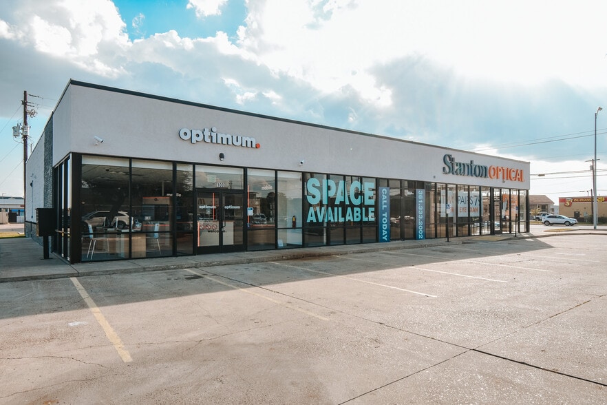 7804 N Navarro St, Victoria, TX à louer - Photo du bâtiment - Image 1 de 3