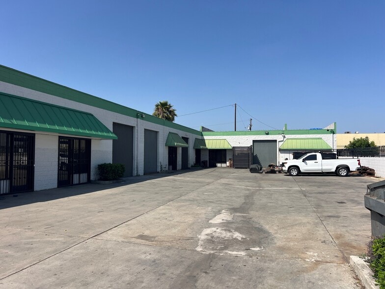 11015 Rush St, South El Monte, CA for lease - Building Photo - Image 2 of 10