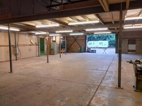 Chilmington Green, Great Chart for lease Interior Photo- Image 1 of 3