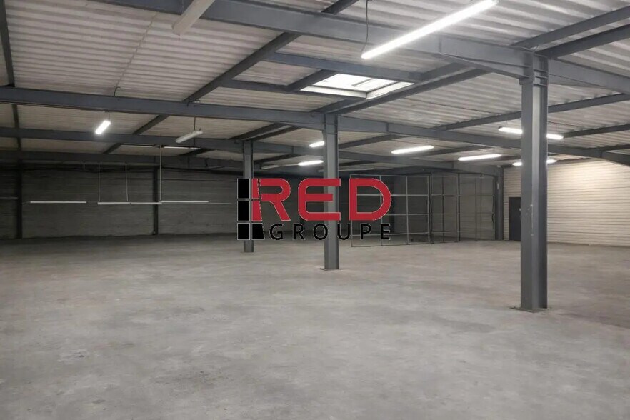 Commerce de détail dans Istres à louer - Photo intérieure - Image 3 de 3