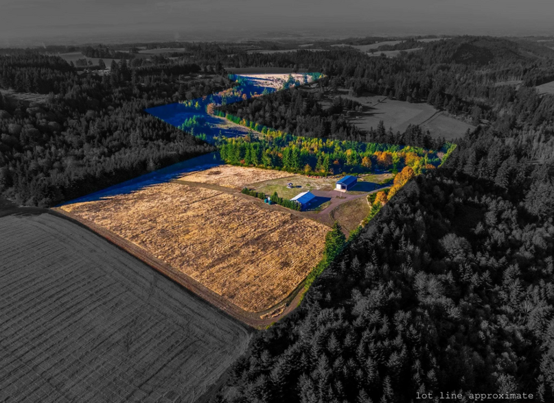 17494 Powers Creek Loop Rd NE, Silverton, OR for sale - Primary Photo - Image 1 of 1