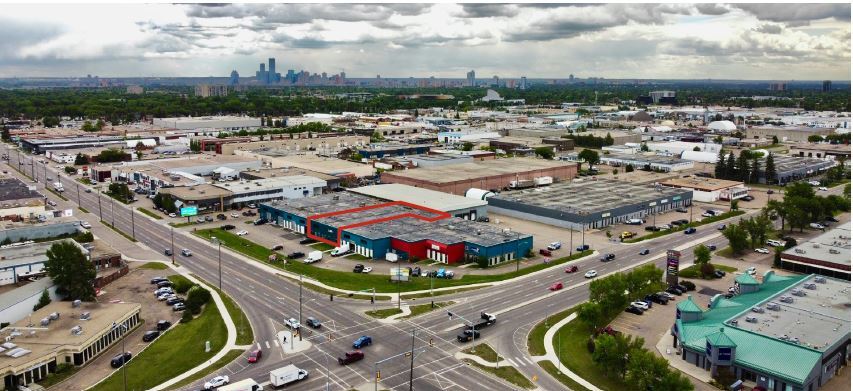 14823 118 Av NW, Edmonton, AB à vendre Photo principale- Image 1 de 1