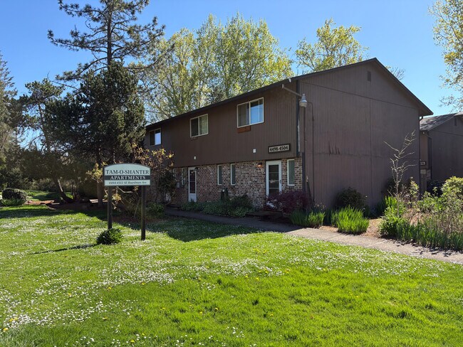 Plus de détails pour 4484 SE Boardman Ave, Milwaukie, OR - Multi-résidentiel à vendre