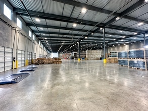 170 Deep Roots Dr, Buda, TX for lease Interior Photo- Image 2 of 6