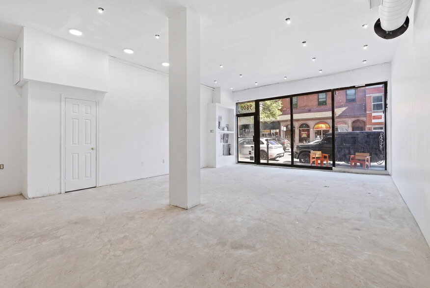 3800 Boul Saint-Laurent, Montréal, QC for lease - Building Photo - Image 3 of 6