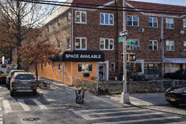 More details for 2302 29th St, Astoria, NY - Office for Lease