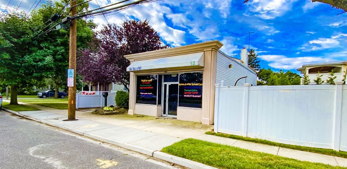 52 Nassau Pky, Oceanside, NY for lease Building Photo- Image 1 of 5