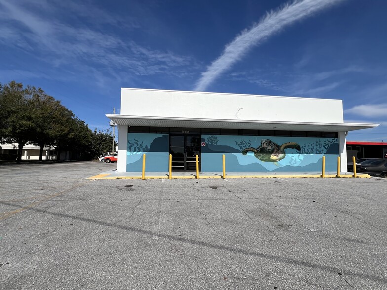 3435 30th Ave N, Saint Petersburg, FL for lease - Building Photo - Image 2 of 24