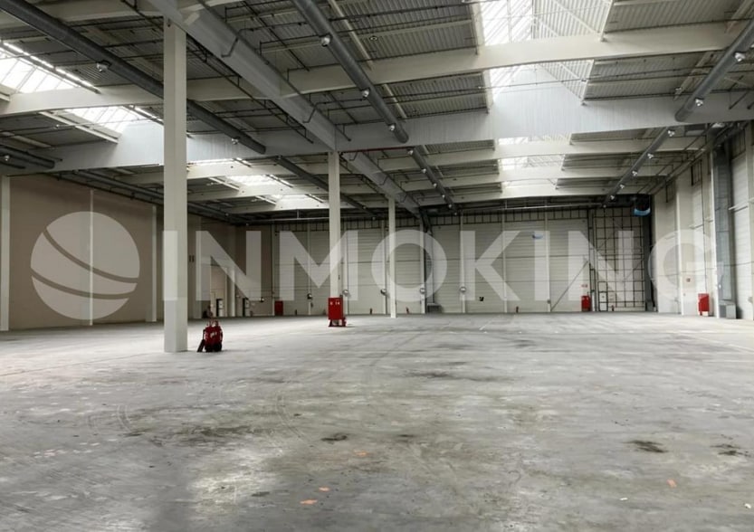 Calle Eratóstenes, 10, Getafe, Madrid for lease - Interior Photo - Image 3 of 9