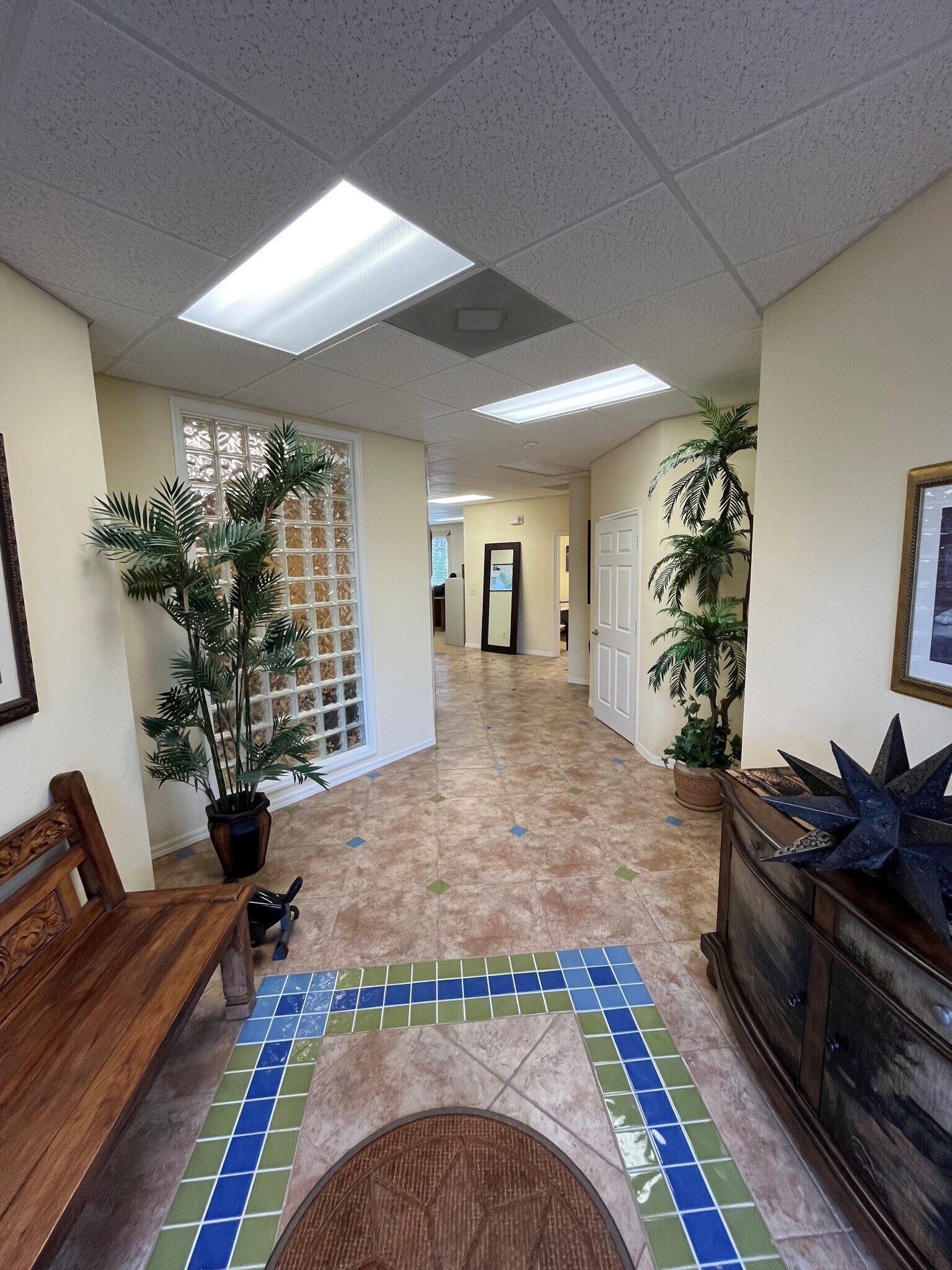 3380 Woods Edge Cir, Bonita Springs, FL for lease Interior Photo- Image 1 of 8