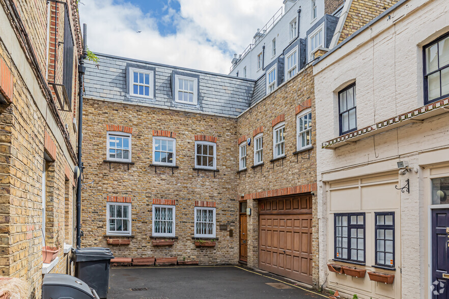 8-10 London Mews, London à louer - Photo principale - Image 1 de 4