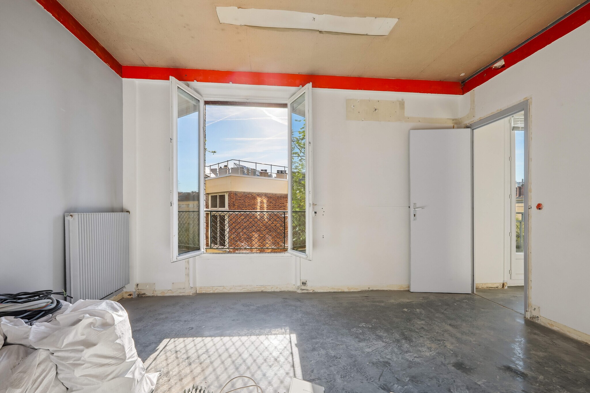 60 Rue Vergniaud, Paris for sale Primary Photo- Image 1 of 9