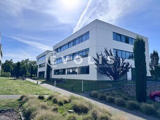 More details for 575-655 Allée Des Parcs, Saint-Priest - Office for Lease