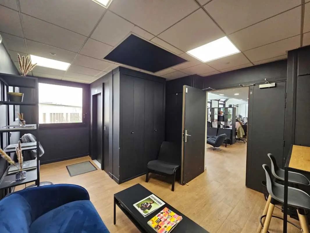 Bureau dans Boulogne-Billancourt à louer Photo intérieure- Image 1 de 25