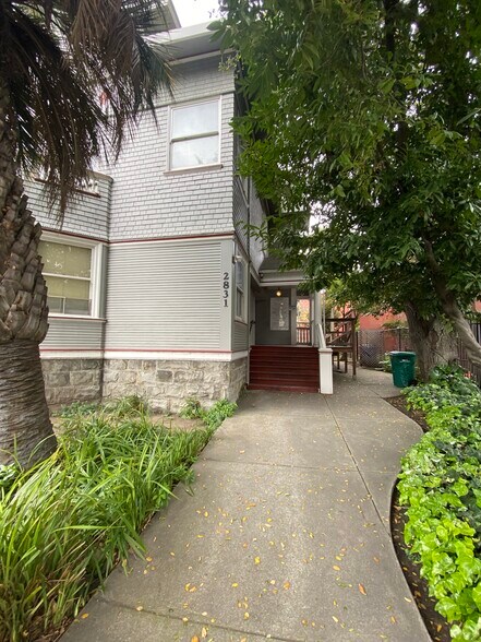 2831 Telegraph Ave, Oakland, CA à louer - Photo du bâtiment - Image 2 de 9