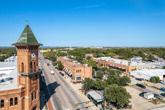 611 S Main St, Grapevine, TX - AERIAL map view - Image1