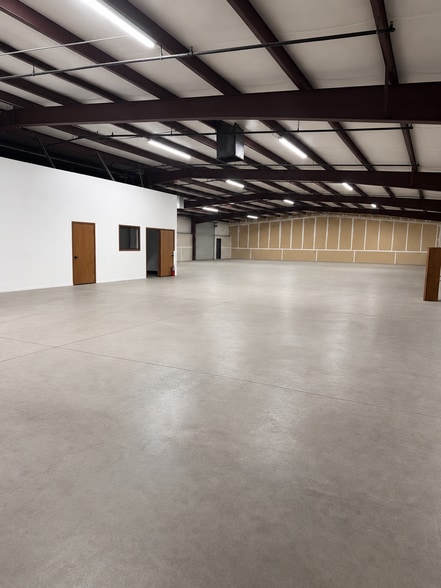 4626 N Bendel Ave, Fresno, CA à louer - Photo du bâtiment - Image 2 de 8