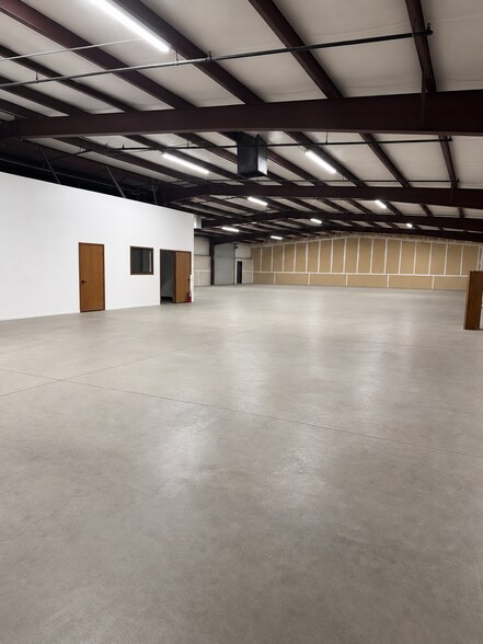 4626 N Bendel Ave, Fresno, CA à louer - Photo du bâtiment - Image 2 de 4