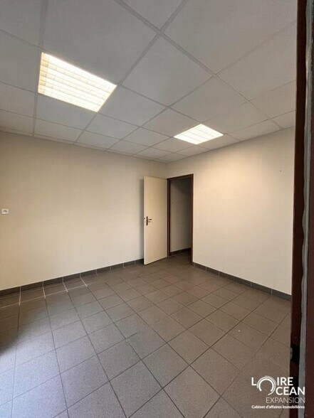 Local d'activités dans Bouaye à vendre - Photo intérieure - Image 2 de 10