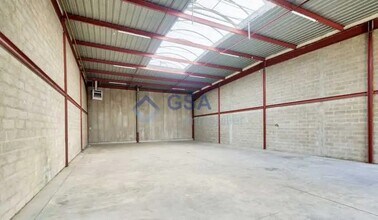 Flex in Bondoufle for lease Interior Photo- Image 1 of 7