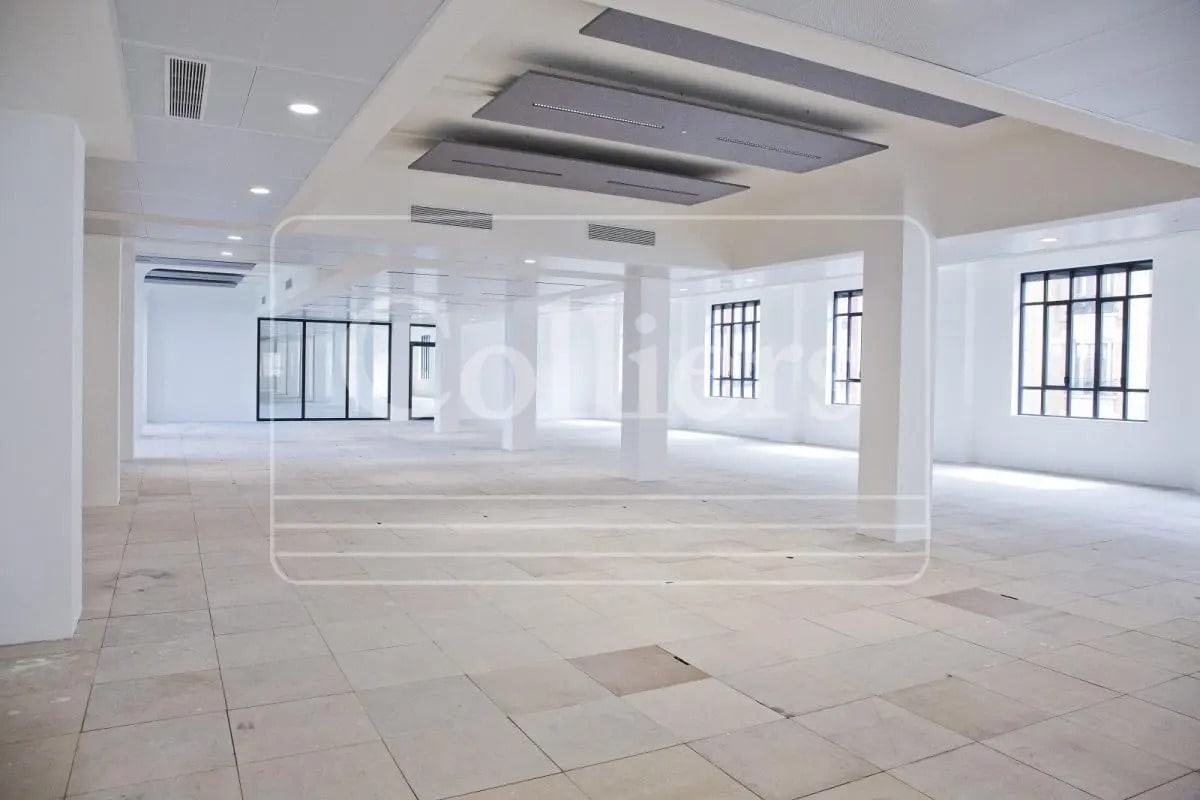 8-10 Rue Jobbé Duval, Paris for lease Building Photo- Image 1 of 16