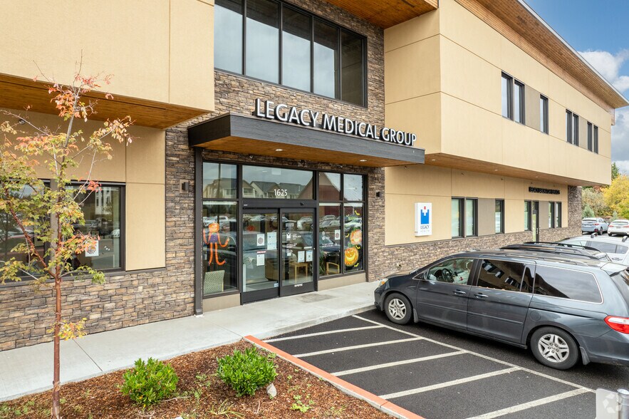 1625 SE 192nd Ave, Camas, WA à louer - Photo du bâtiment - Image 3 de 20