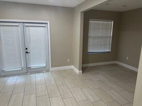 2561 Nursery Rd, Clearwater, FL for lease Interior Photo- Image 2 of 3