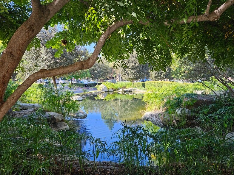1528 Brookhollow Dr, Santa Ana, CA for sale - Building Photo - Image 3 of 10