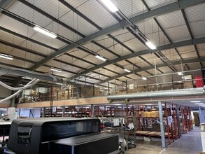 10 Sisna Park Rd, Plymouth for lease Interior Photo- Image 2 of 6