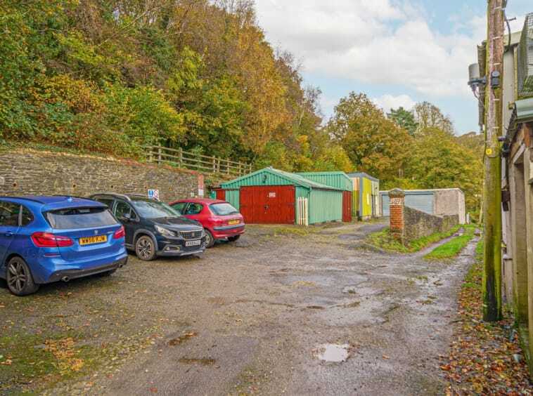 24 Cae Gorlan St, Newport à vendre Photo principale- Image 1 de 11