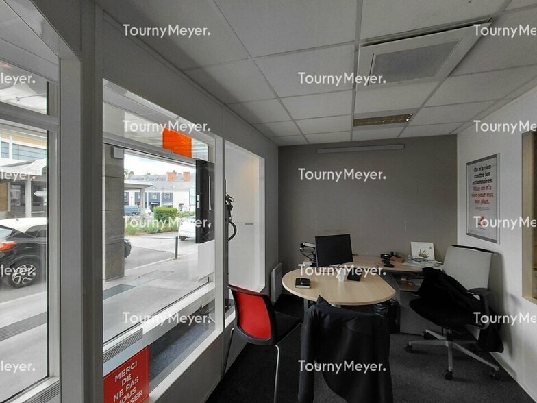 21 Rue Jeanne D'Arc, Nantes for sale - Building Photo - Image 3 of 7