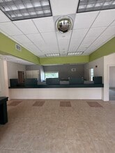 947 Massachusetts Ave, Lunenburg, MA for lease Interior Photo- Image 2 of 5
