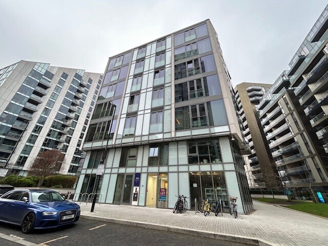 7 Eastfield, Londres à louer Photo du bâtiment- Image 1 de 2