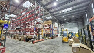 Plus de détails pour Bureau, Local d'activités à louer