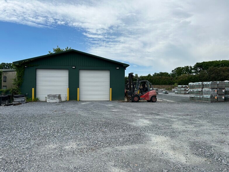 9007 Dower House Rd, Upper Marlboro, MD à louer - Photo du bâtiment - Image 2 de 8