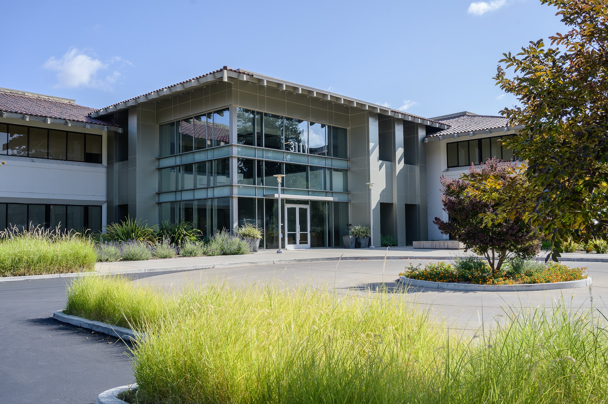 3111 Coronado Dr, Santa Clara, CA for lease Building Photo- Image 1 of 11