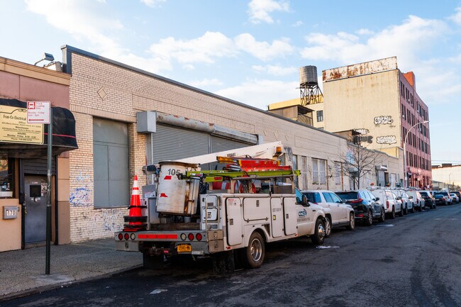 More details for 450 Austin Pl, Bronx, NY - Industrial for Lease